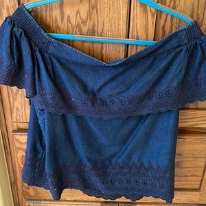 GAP Off Shoulder Top, EUC, Size Large